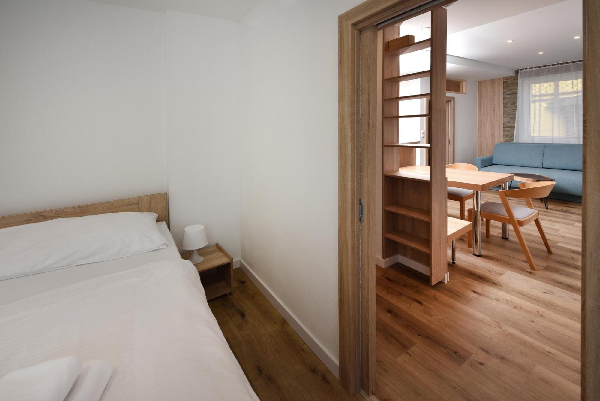 Apartmany Zea 塔查斯卡-鲁穆尼卡 外观 照片